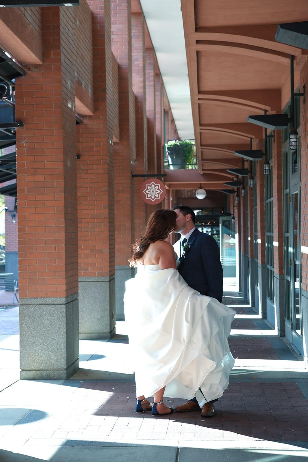 The Waterhouse Pavilion wedding photographer, Downtown Chattanooga